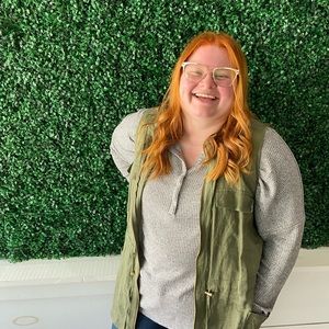 Meet your Posher, Ashley